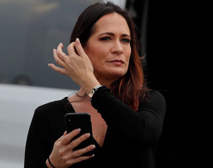 Ex-Trump staff discussing ways to stop him, former spokeswoman Grisham says