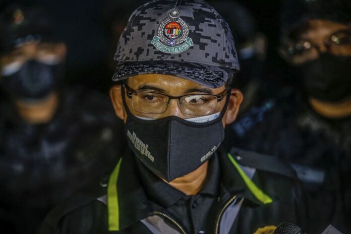 Immigration Dept nabs 14 foreigners over prostitution in Subang Jaya