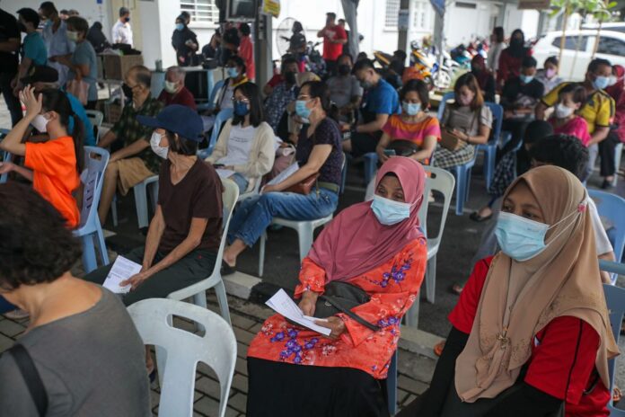CovidNow: Malaysia's adult population is close to 100pc fully vaccinated as of yesterday