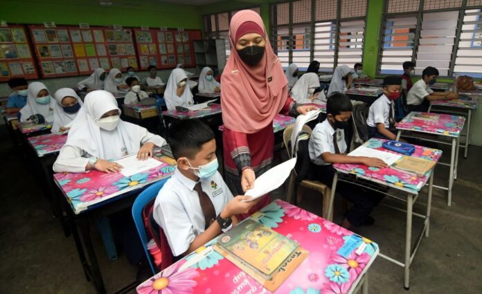 As new school term starts, parents eager for children to resume face-to-face learning
