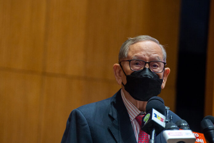 Six MACC advisory board members say chairman went rogue by clearing Azam Baki