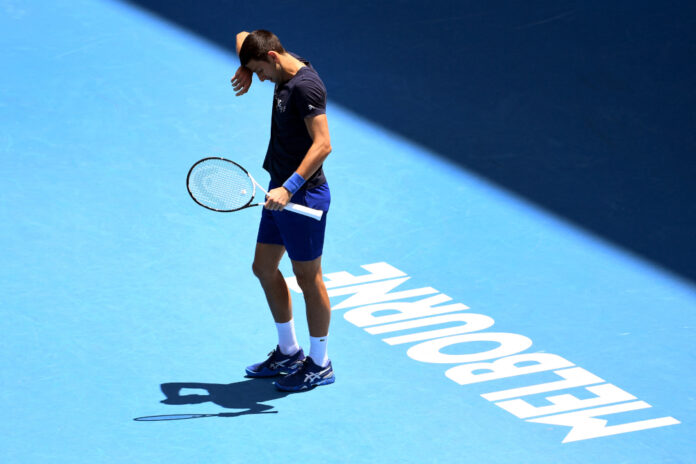 Djokovic facing hostility, cold start at Melbourne Park