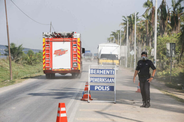 Fire Dept: 35pc of Pulau Burung landfill fire extinguished