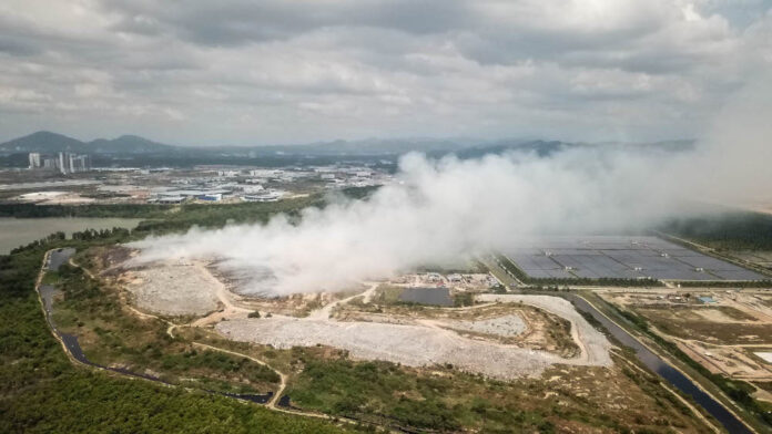 Penang DOE opens two investigation papers on fire at Pulau Burung landfill