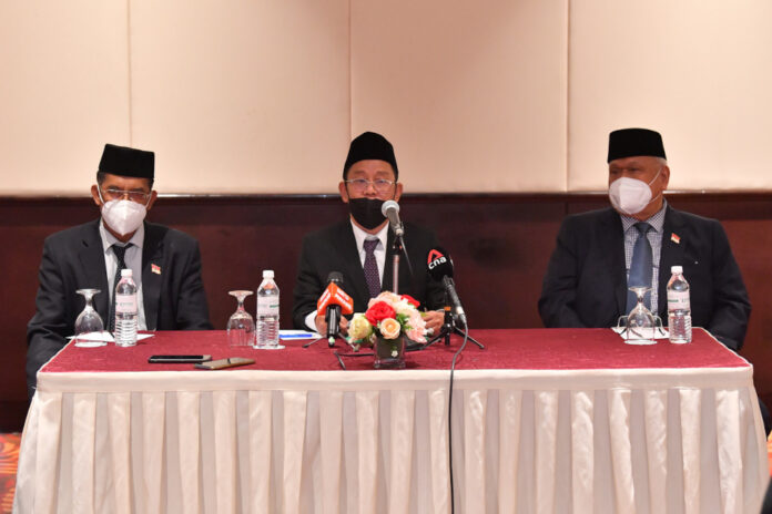 In KL peace talks, Thai govt and Barisan Revolusi Nasional agree to form joint working group to resolve armed conflict in southern provinces