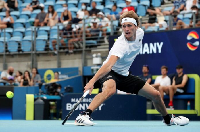 Zverev, Berrettini win to keep ATP Cup hopes alive