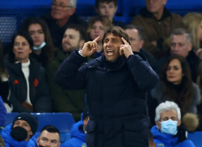 Conte blasts Tottenham for 'weakened' squad