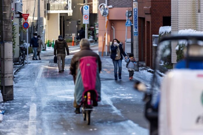 Japan set to announce easing of strict border measures