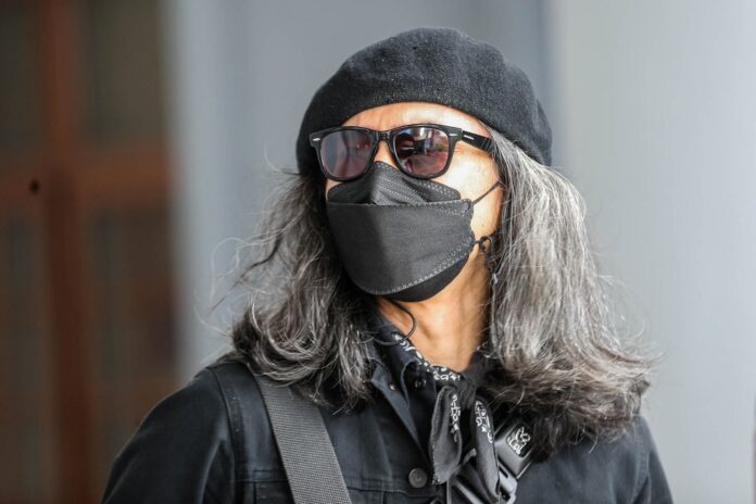 Artist Fahmi Reza back in court, charged with insulting PAS in graphic image