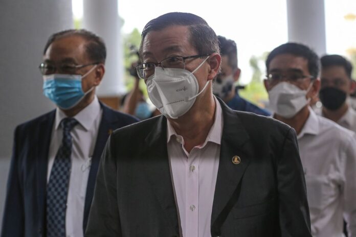 Guan Eng accuses MACC chief of lying over probe into party-hopping MPs, demands transparency over five cases
