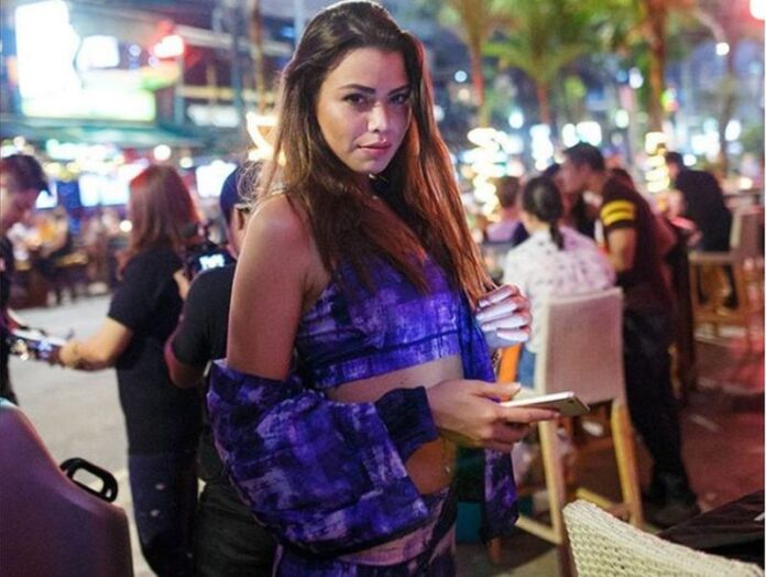 Appellate court reinstates suit by late Dutch model Ivana Smit's mother for full trial