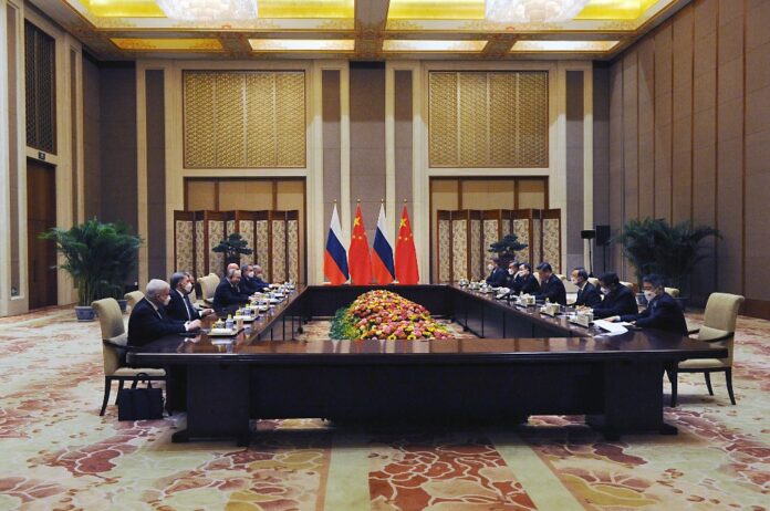 Russia wins Chinese backing in showdown over Ukraine