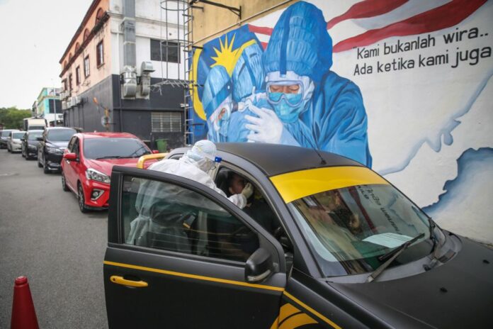 Malaysia records slight increase in Covid-19 cases, 21,315 infections today
