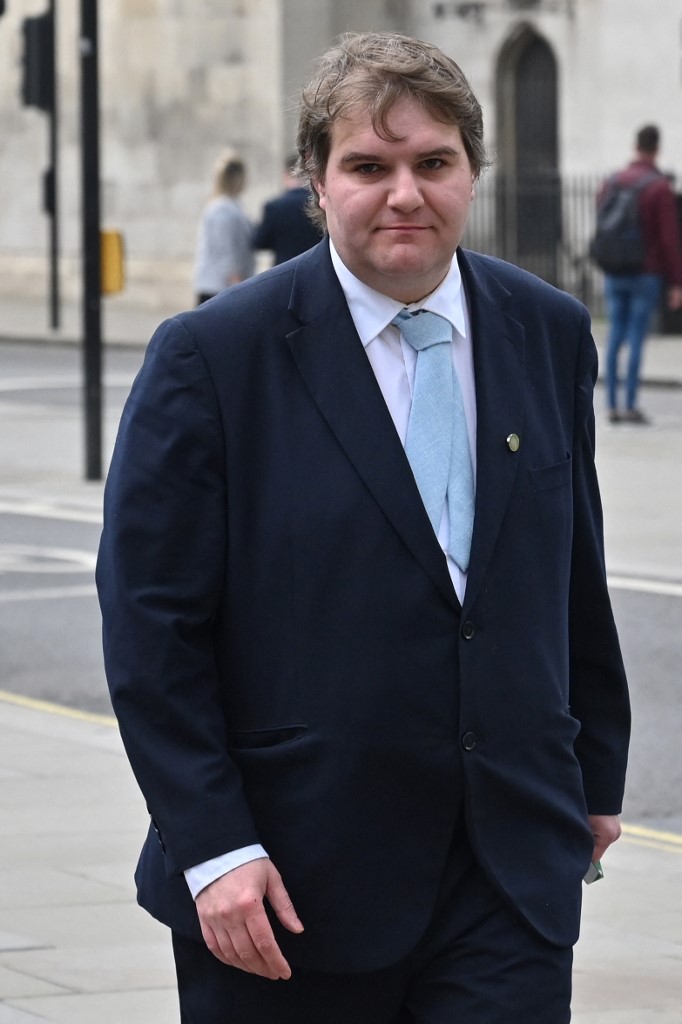UK lawmaker becomes first to come out as trans