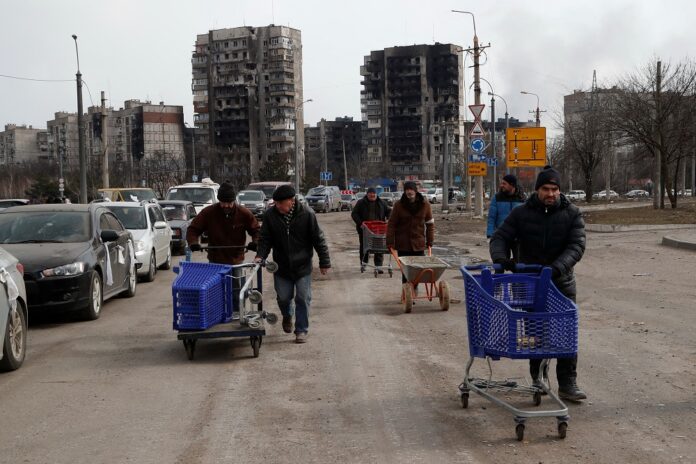 An ocean away, Russian-Americans feel backlash from Putin's war
