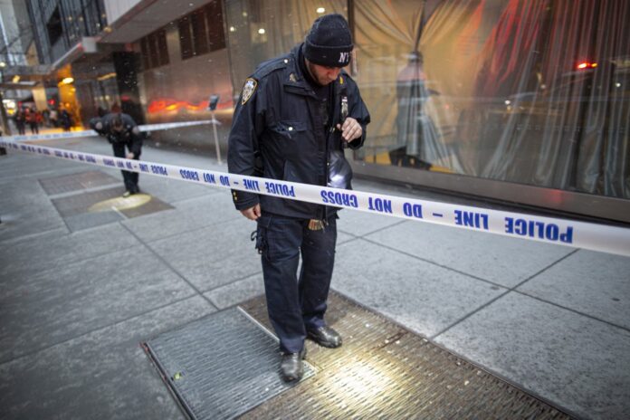 Two wounded in stabbing at New York's Museum of Modern Art