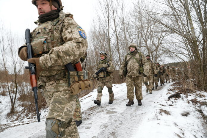 Very big gap remains in peace talks between Russia and Ukraine, say Western officials