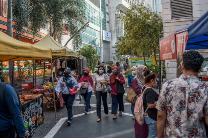 Malaysia sees 22,341 new Covid-19 cases, 85 deaths