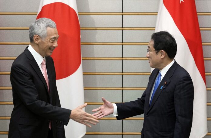 Japan to allow mass tourism from June 10, but only in tour groups