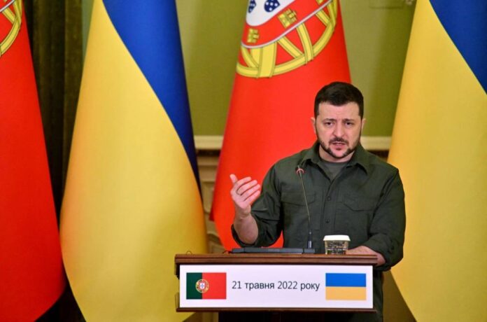 Ukraine needs full EU candidacy not 'compromise', says Zelensky