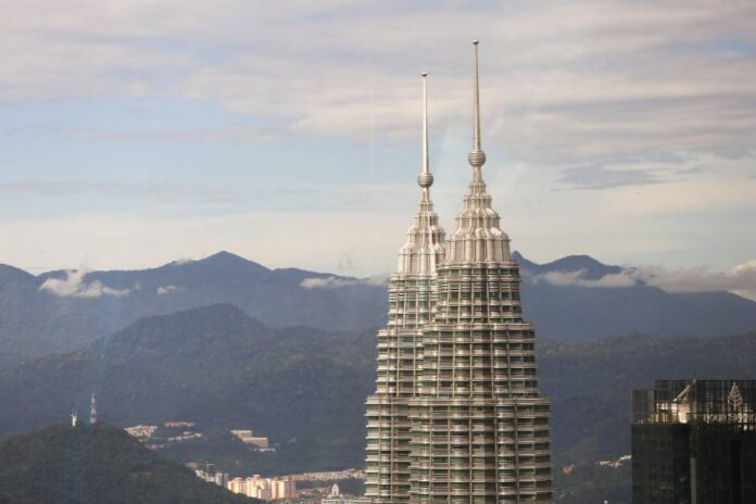 Stats Dept: Malaysia's economy expected to expand further after favourable performance in Q1 2022