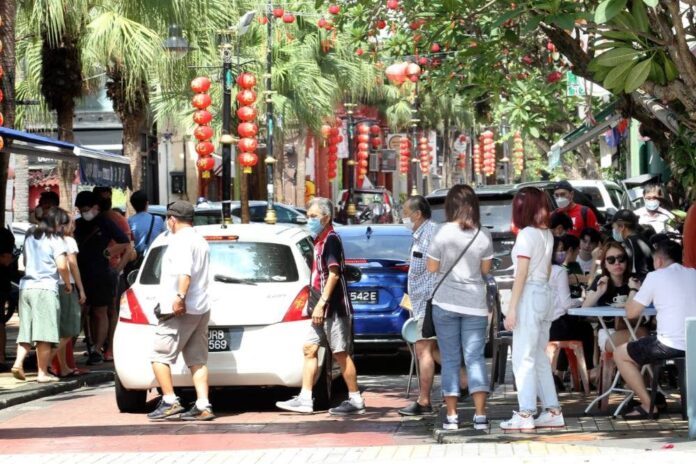 Johor Baru business owners are all smiles with return of Singaporean customers