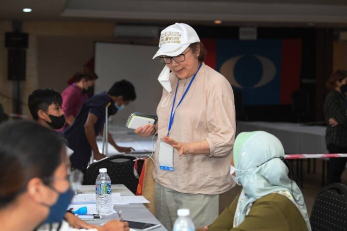 PKR polls: Re-voting completed in six divisions, results within 24 hours