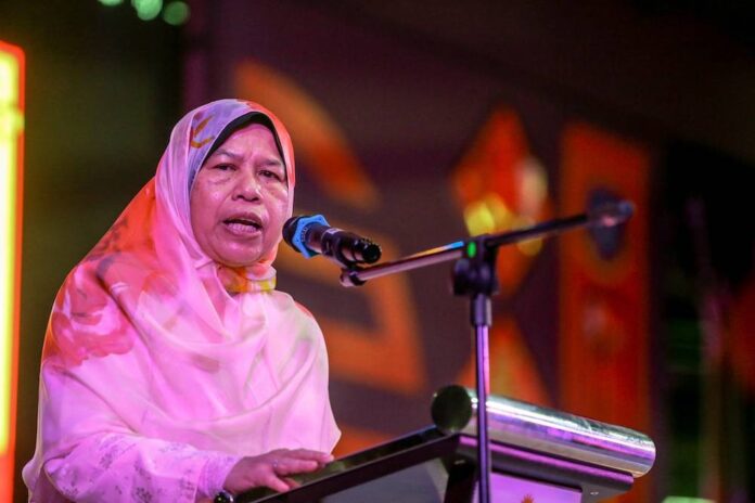Zuraida: With too many men, Malaysian politics could do with more 'maternal instinct'