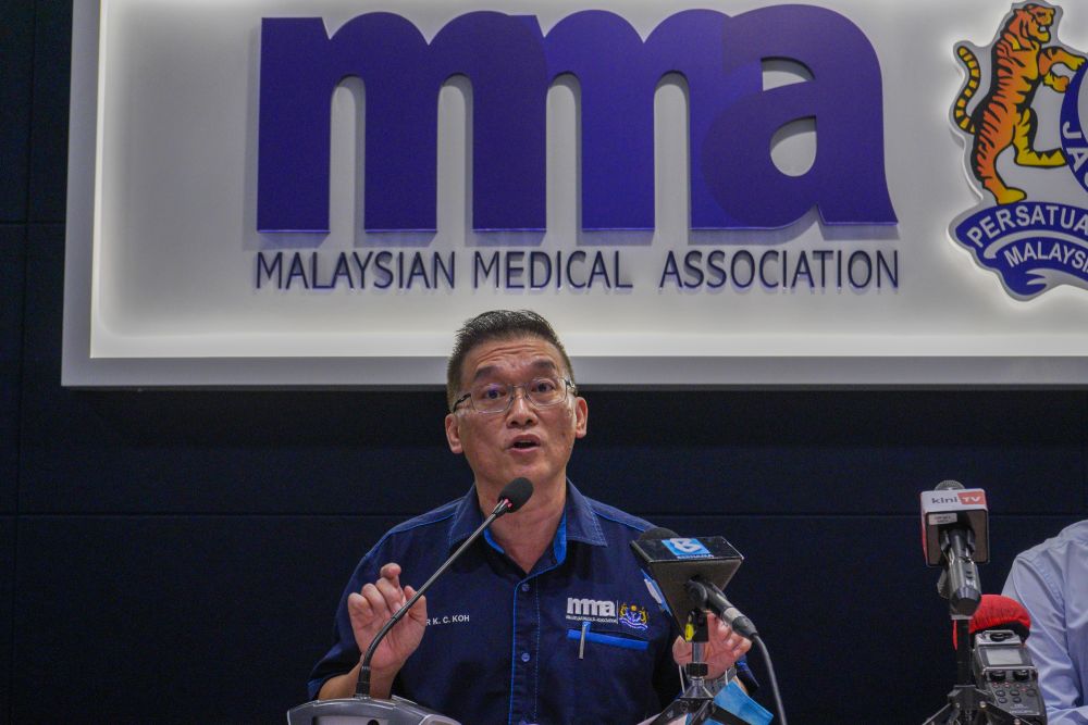 Doctors' group says some hospitals refuse to adopt complaint mechanism, but claims house officers misconstrue harsh training as bullying