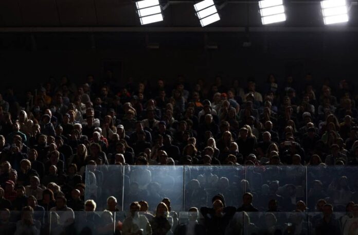 'No miracle solution' as French Open insists night sessions will stay