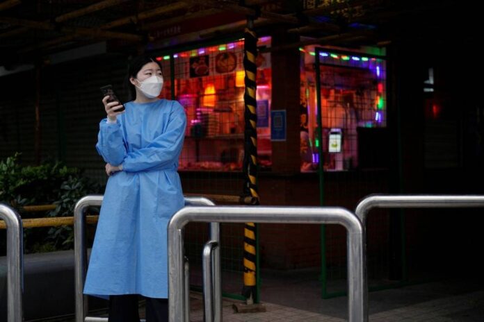 After Shanghai lockdown, many struggle to pick up the pieces