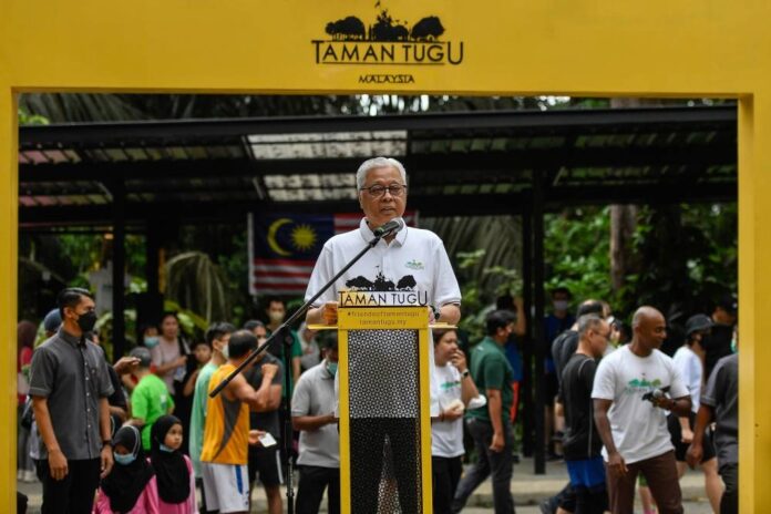 After 'flip-flop' taunt, Ismail Sabri says didn't want to overstep Agong's authority on GE15 date