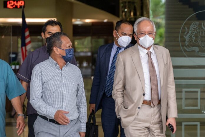 Najib's trial: Deutsche Bank officer says no sanctions, negative publicity detected when US$110m transferred out in 2011 as 1MDB instructed