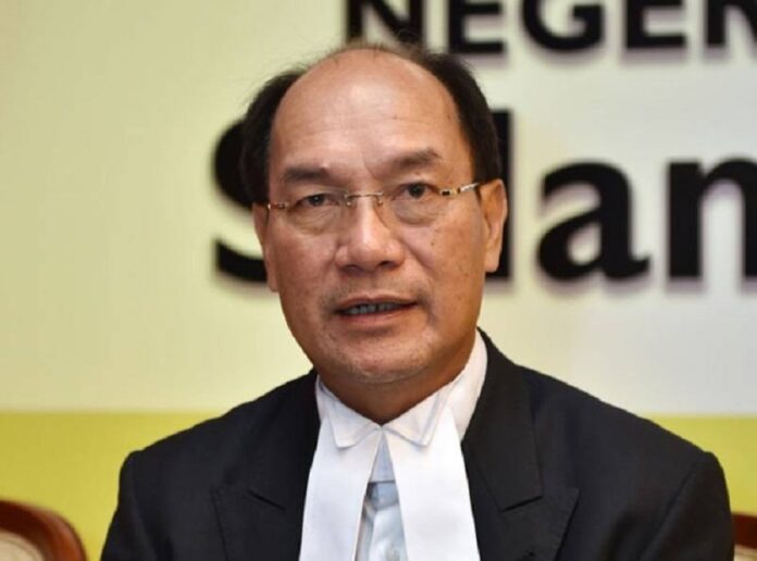 Sarawak deputy minister: Sales tax on petroleum products gains more than 20pc royalty promised by PH in GE14