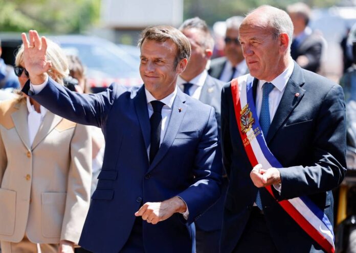 Macron's majority in doubt after first-round of parliament vote