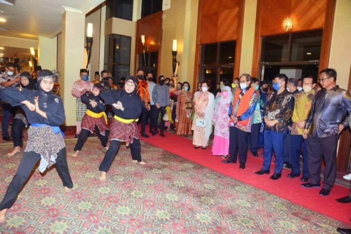 Sovereign wealth fund to secure future of Sarawak's children, says premier Abang Johari