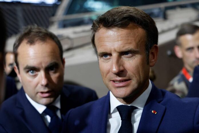 Macron seeks bigger military budget in 'war economy'