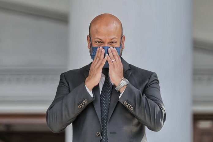 Lawyer: Arul Kanda still co-accused in Najib's 1MDB audit report trial