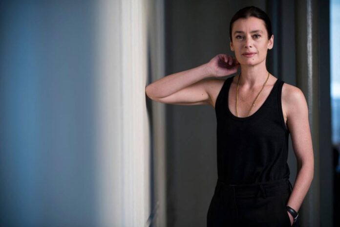 Paris ballet head Aurelie Dupont quit to 'live differently'