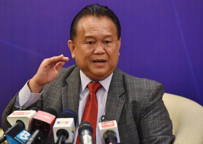Domestic Trade and Consumer Affairs Ministry: Ceiling price control for chicken, eggs, subsidies for bottled cooking oil discontinued