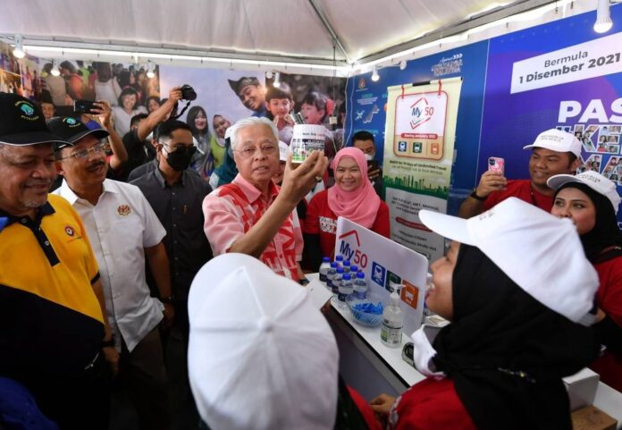 PM says chicken price announcement is no 'u-turn'