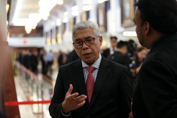 After Tajuddin's tell-all, PKR MP urges Pakatan to take advantage of Umno's split ahead of GE15