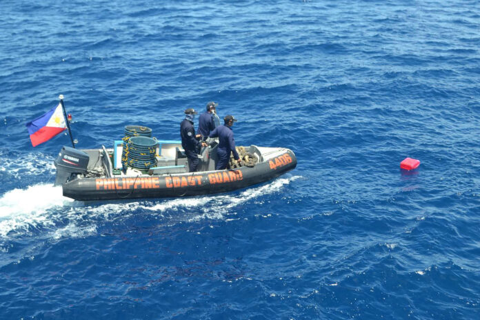 US backs Philippines in China fishing ban