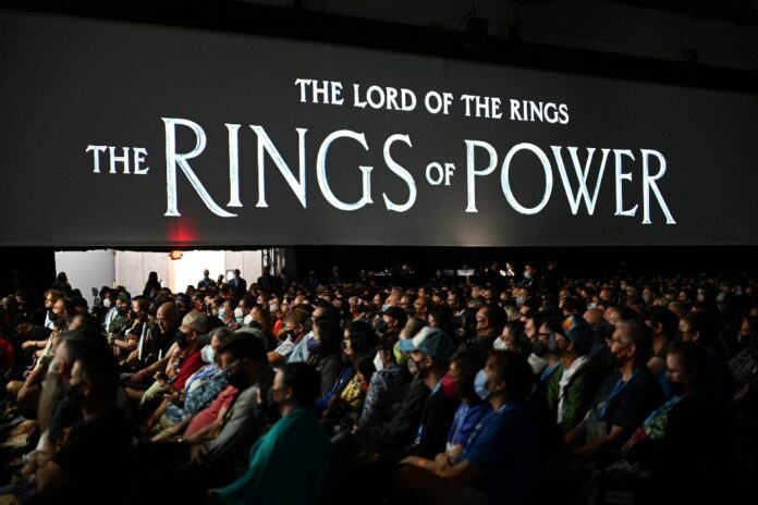 Amazon forges 'Lord of the Rings' prequel hype at Comic-Con