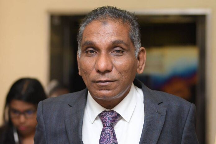 Court sets Oct 19 to hear bid by Irwan Serigar, Arul Kanda to strike out 1MDB's US$6.59b claim