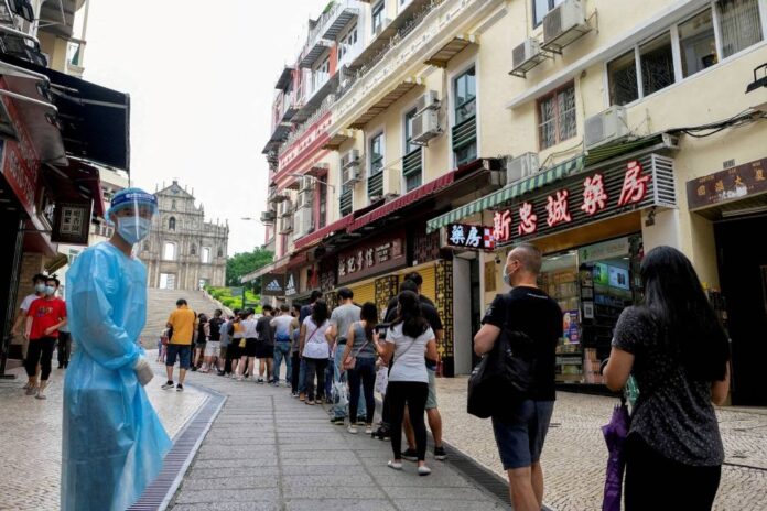 Macau Covid outbreak hits more than 900 as infections spread