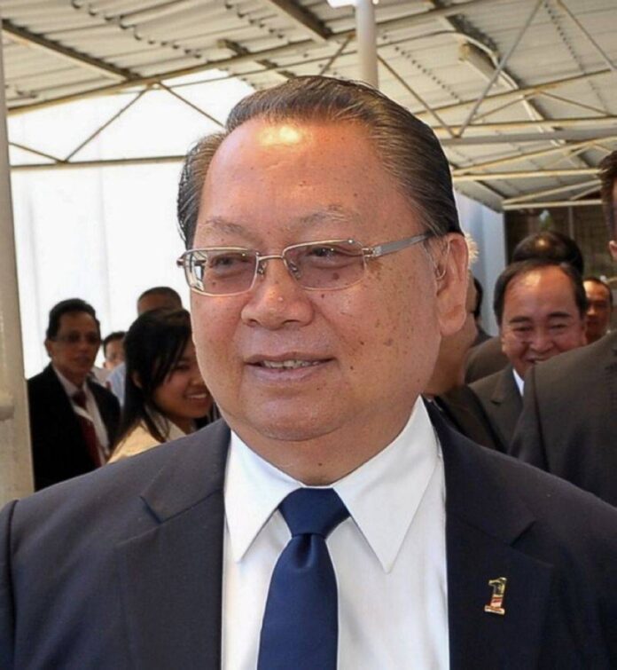 Sabah's undocumented immigrants with voting rights: Pairin says he was only on technical committee and sent proposals; main decision making was from PM