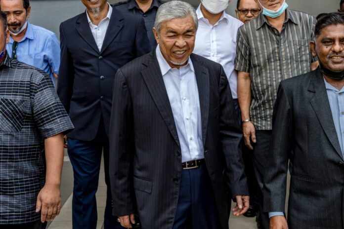Zahid's trial: Judge to visit two Country Heights 'bungalows'; declines to view mosque in Perak