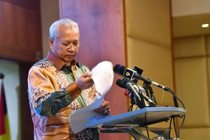 Minister: Chicken breeders allowed to take advance subsidy payments