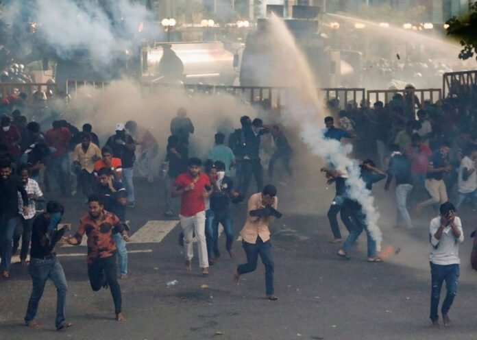 Sri Lanka police fire tear gas at anti-government protesters